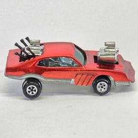 Johnny Lightning Topper Mad Maverick