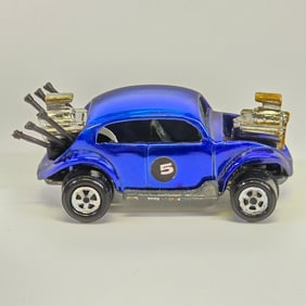 Johnny Lightning Topper Bug Bomb