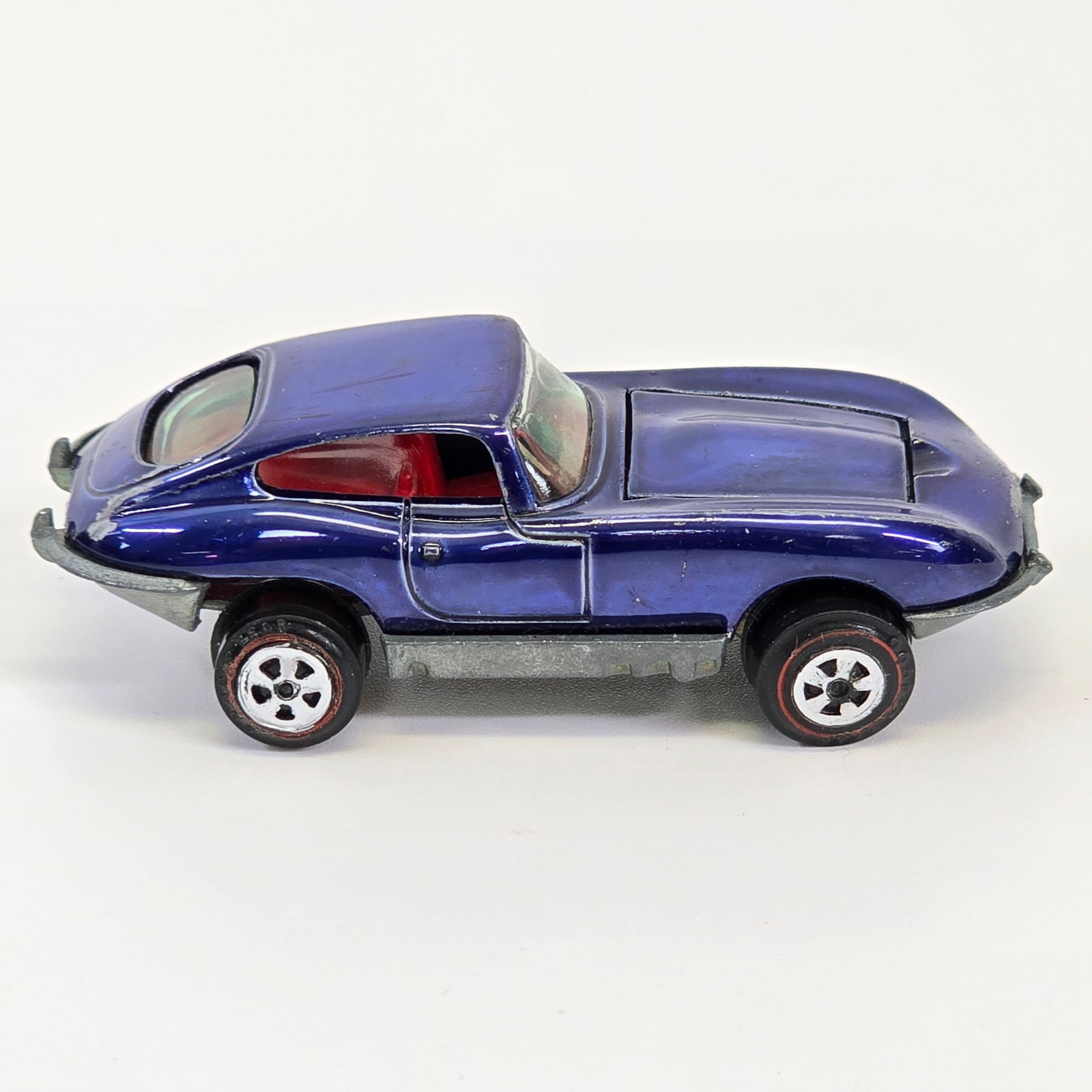 Johnny Lightning Topper Custom XKE (1 of 10)