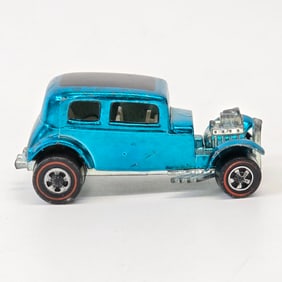 Hot Wheels Redline Vicky