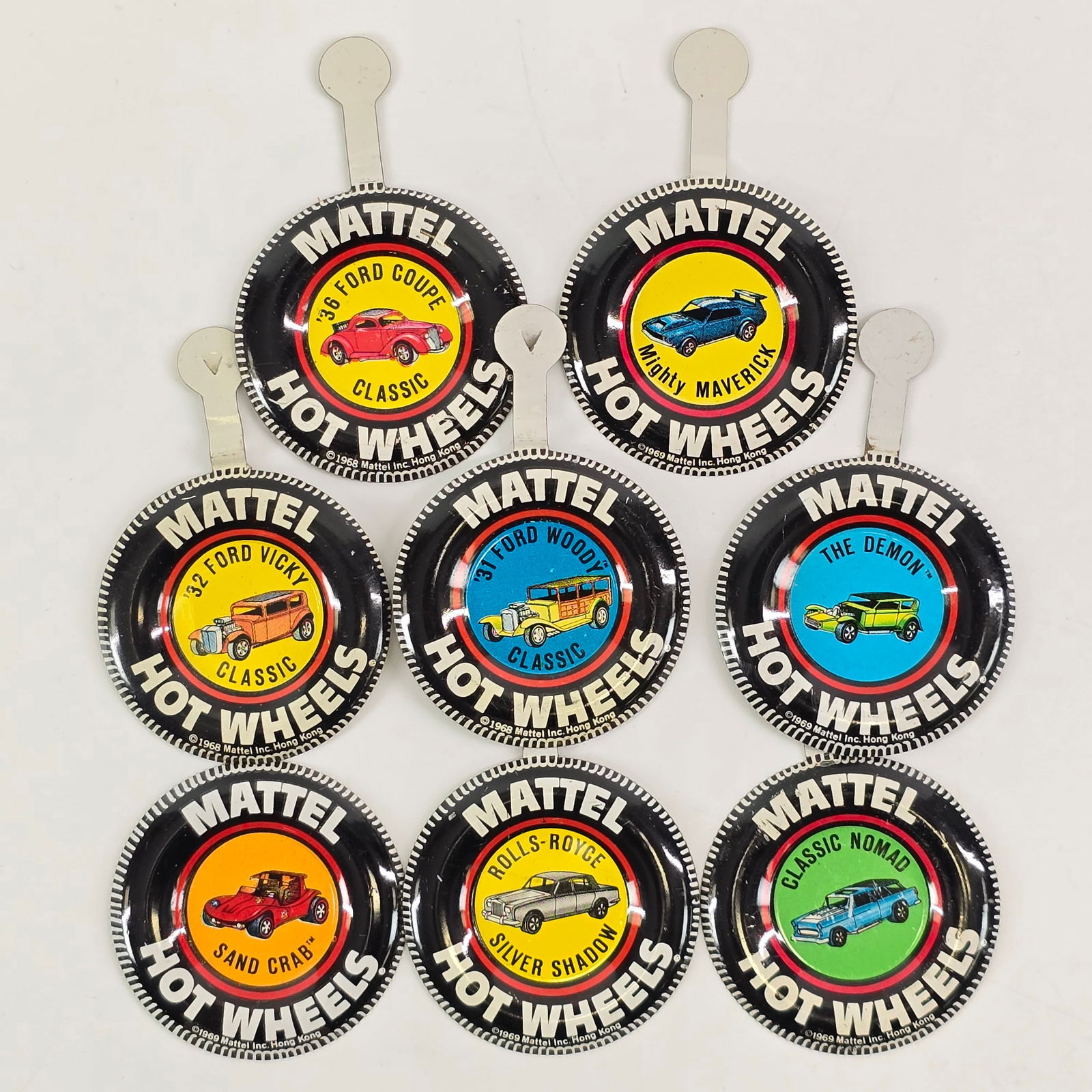 Hot Wheels Redline buttons (1 of 8)