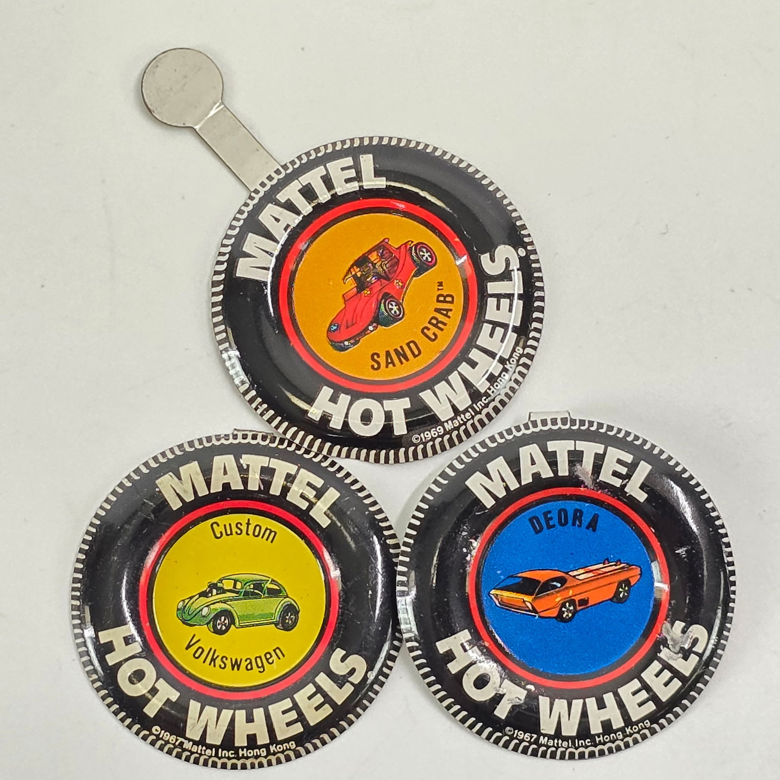 Hot Wheels Redline buttons (1 of 5)