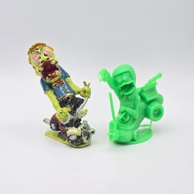 Marx Plastic Figure Pair