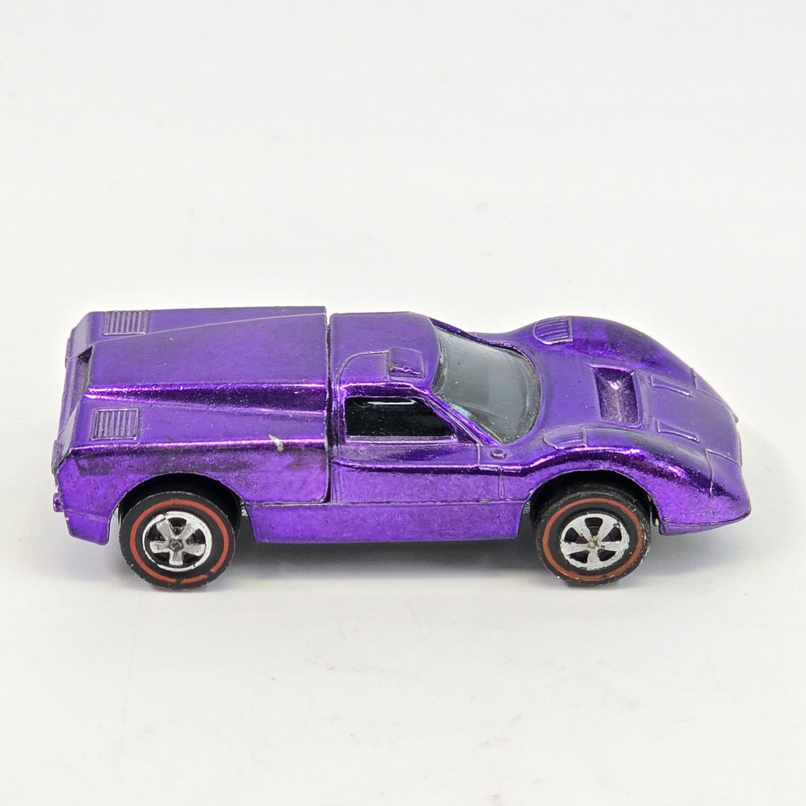 Hot Wheels Redline Ford J-Car (1 of 7)