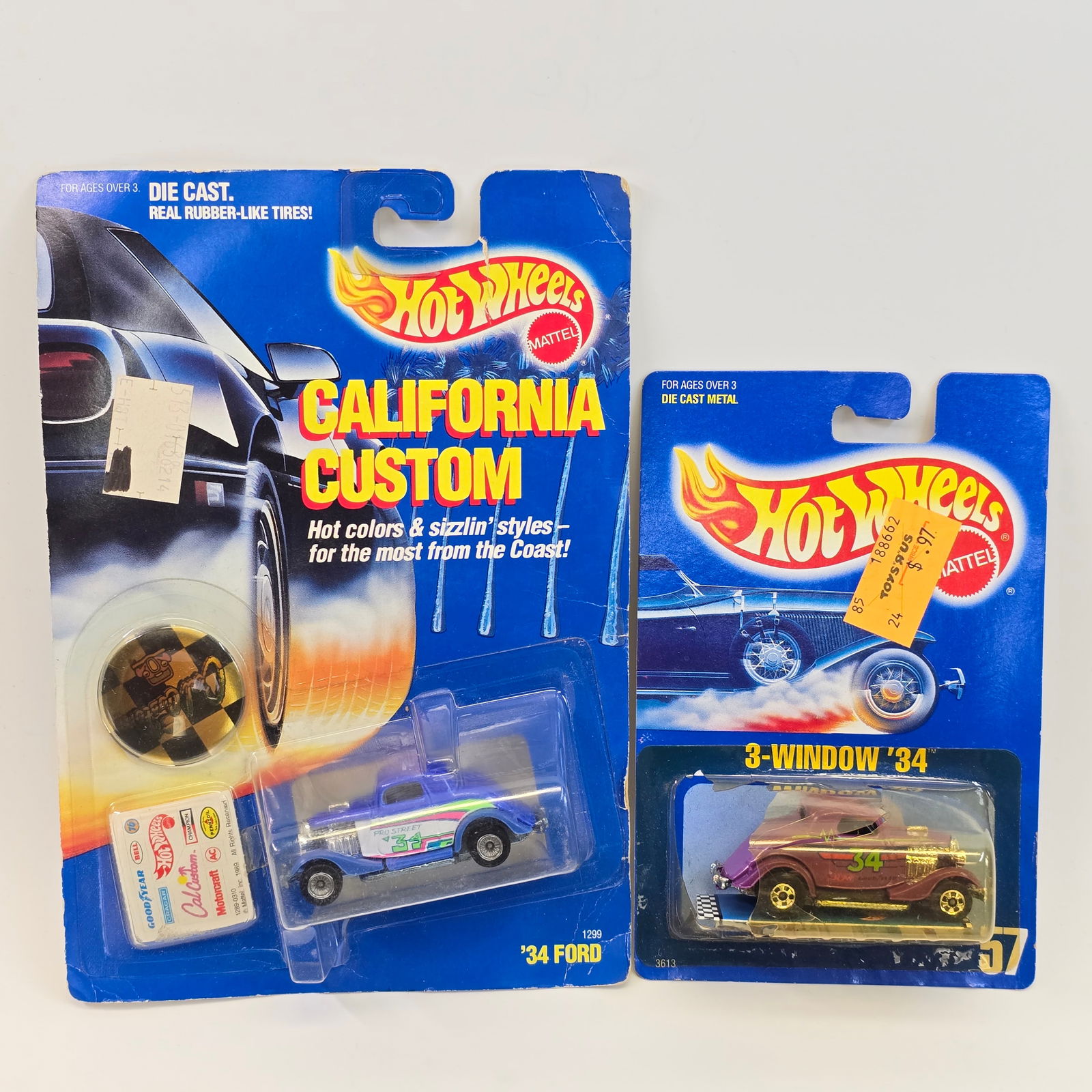 Hot Wheels 3 window '34 pair (1 of 14)