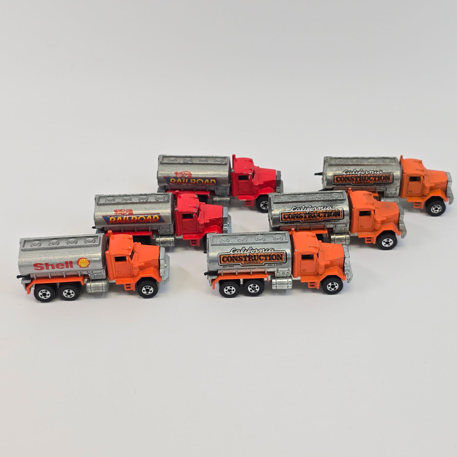 Hot Wheels Peterbilt lot (1 of 12)