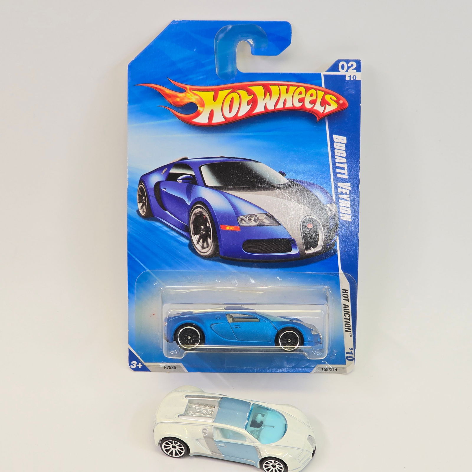 Hot Wheels Bugatti pair (1 of 15)