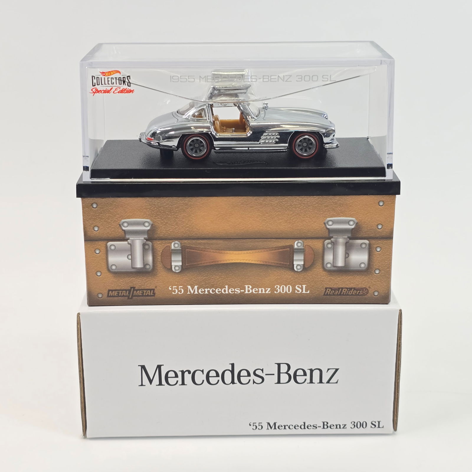 Hot Wheels RLC Mercedes: Hot Wheels RLC 55 Mercedes-Benz 300 SL - #'d 16932/20000 Car(s) - excellent with no issues Card/Boxes (s) - Boxes are excellent with no issues of note blister/case(s) - clear, crack free origin