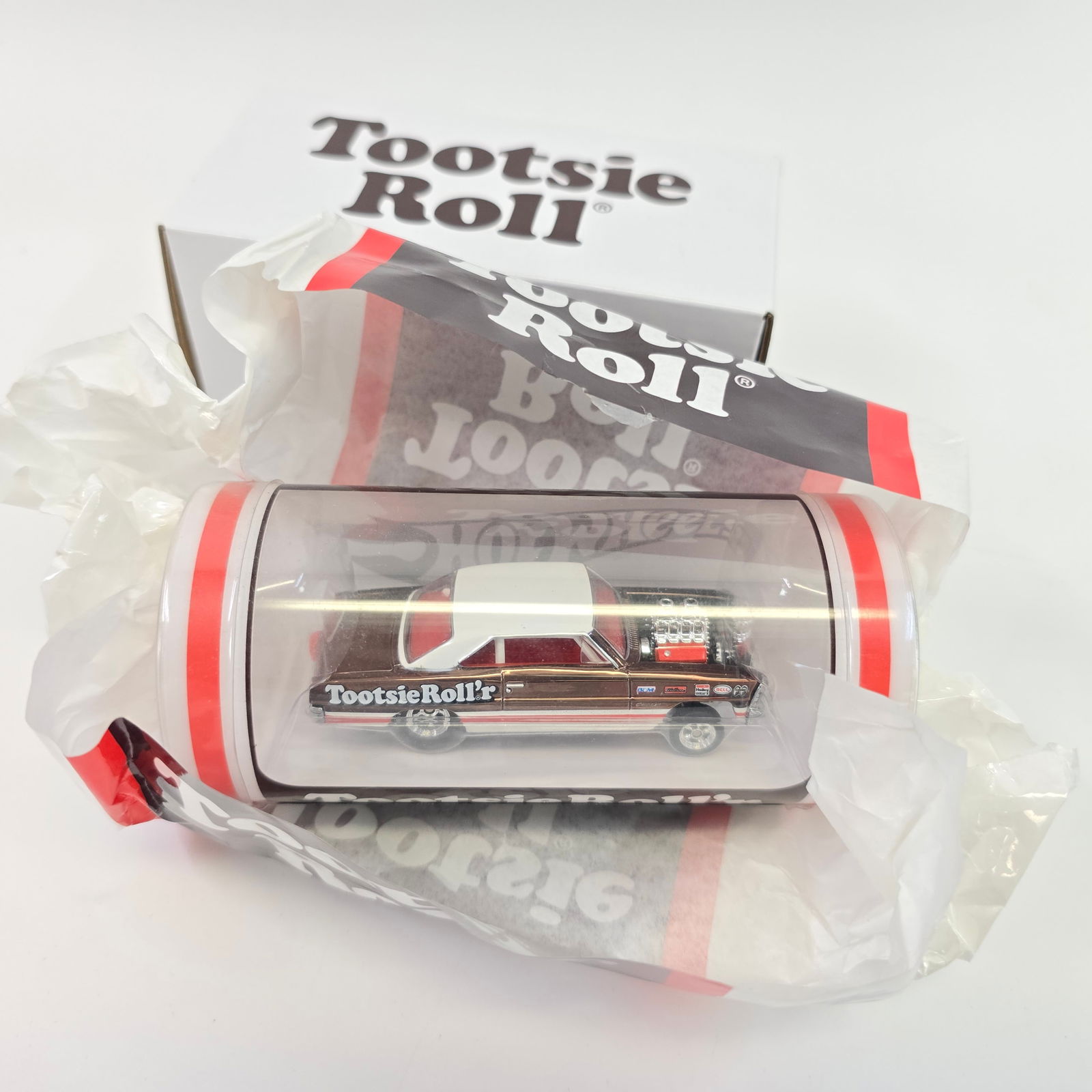 Hot Wheels RLC Tootsie Rollr (1 of 6)