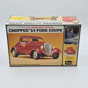 Revell Lil' John Buttera's Chopped '34 Ford Coupe Model Kit 1/25 Scale