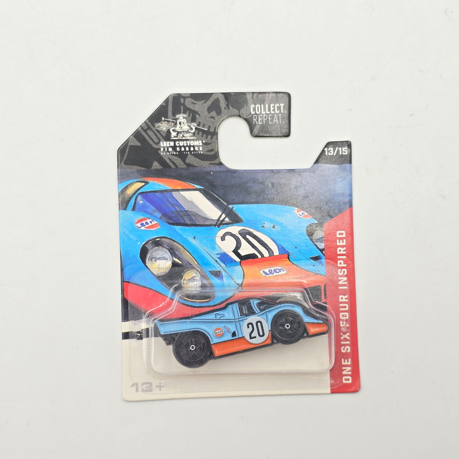 Leen Pin Gulf Porsche 917: Leen Gulf Porsche 917 pin limited edition 134/500. Pin is excellent, like new, blister has come off card as seen.