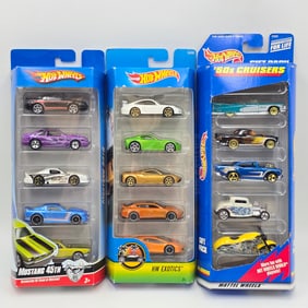 Hot Wheels 5 Car Gift Pack lot of 3