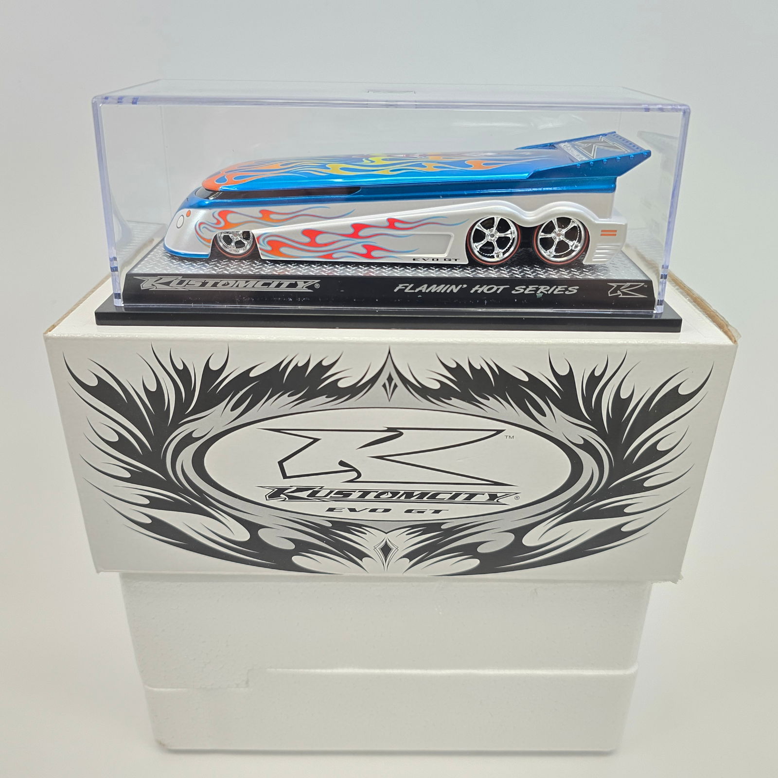 Kustomcity Flaming Hot Series: Hot Wheels Kustomcity Flamin Hot Series Blue EVO GT VW Drag Bus - 36/984 (green one offered is same # as this one) Car: Excellent with no issues of note Case: Excellent with no issues of note Acr