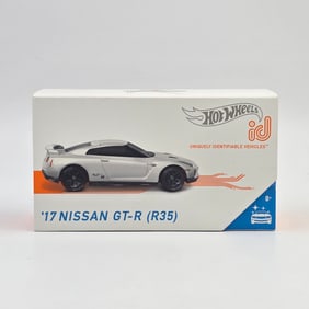 Hot Wheels ID Nissan GTR