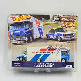 Hot Wheels Car Culture Datsun Transport