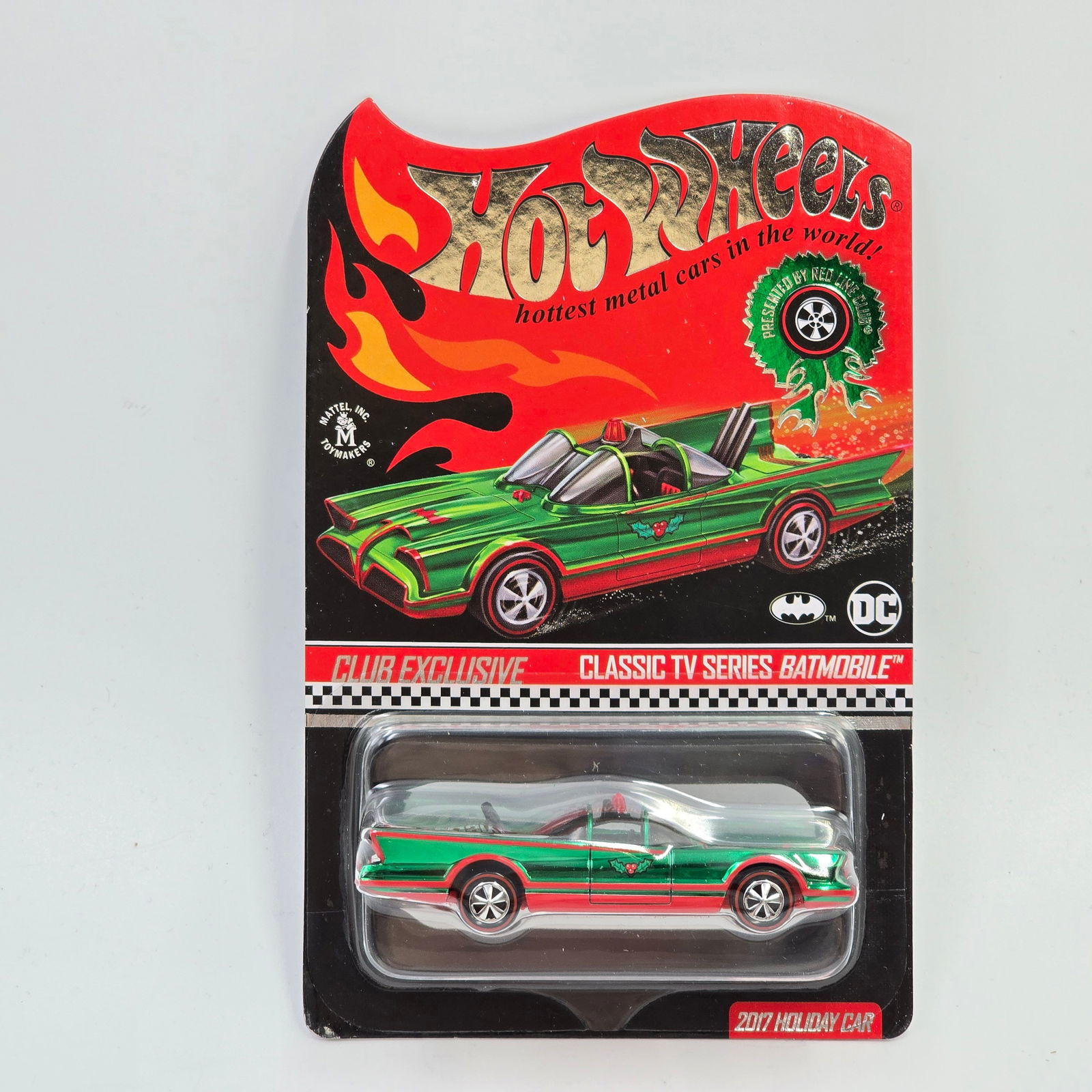 Hot Wheels RLC Batmobile: Hot Wheels RLC Holiday TV Series Batmobile - 4085/6000 Car: Excellent with no issues of note Card: Excellent, may have light wear at lower edge and/or corners Blister: Clear, crack free and firml