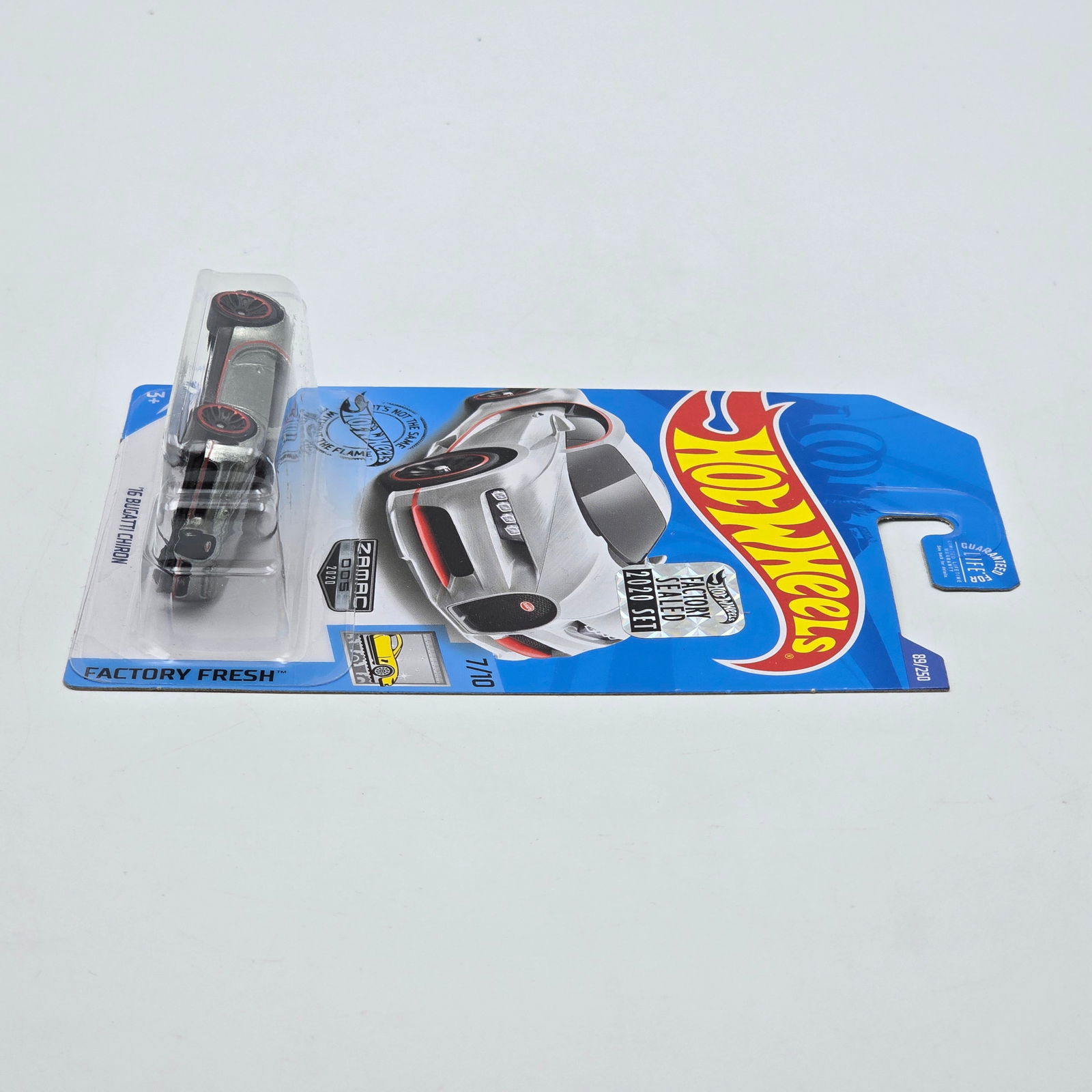 Hot Wheels Zamac Bugatti - 3