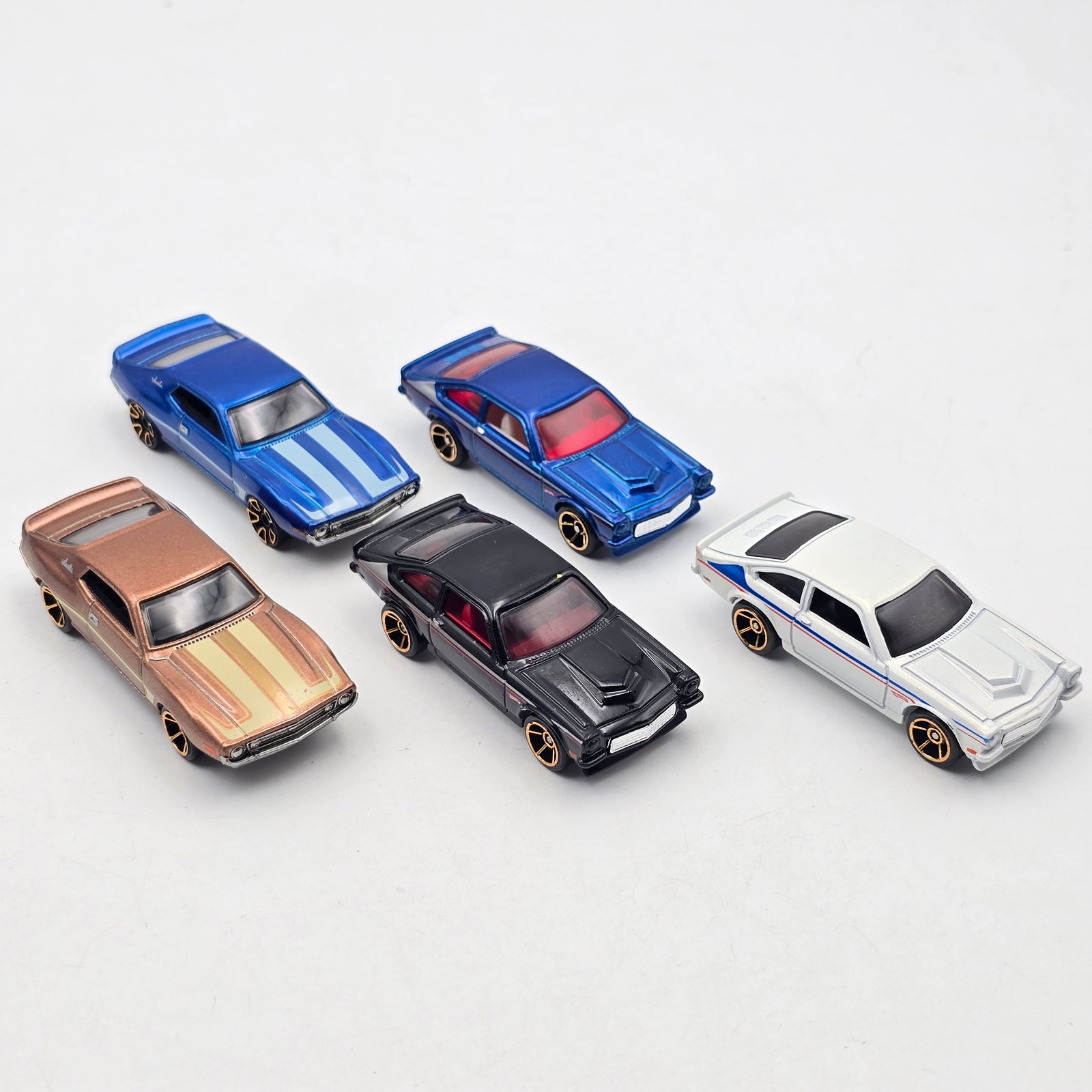 Hot Wheels Vega and Javelin lot of 5 (1 of 6)