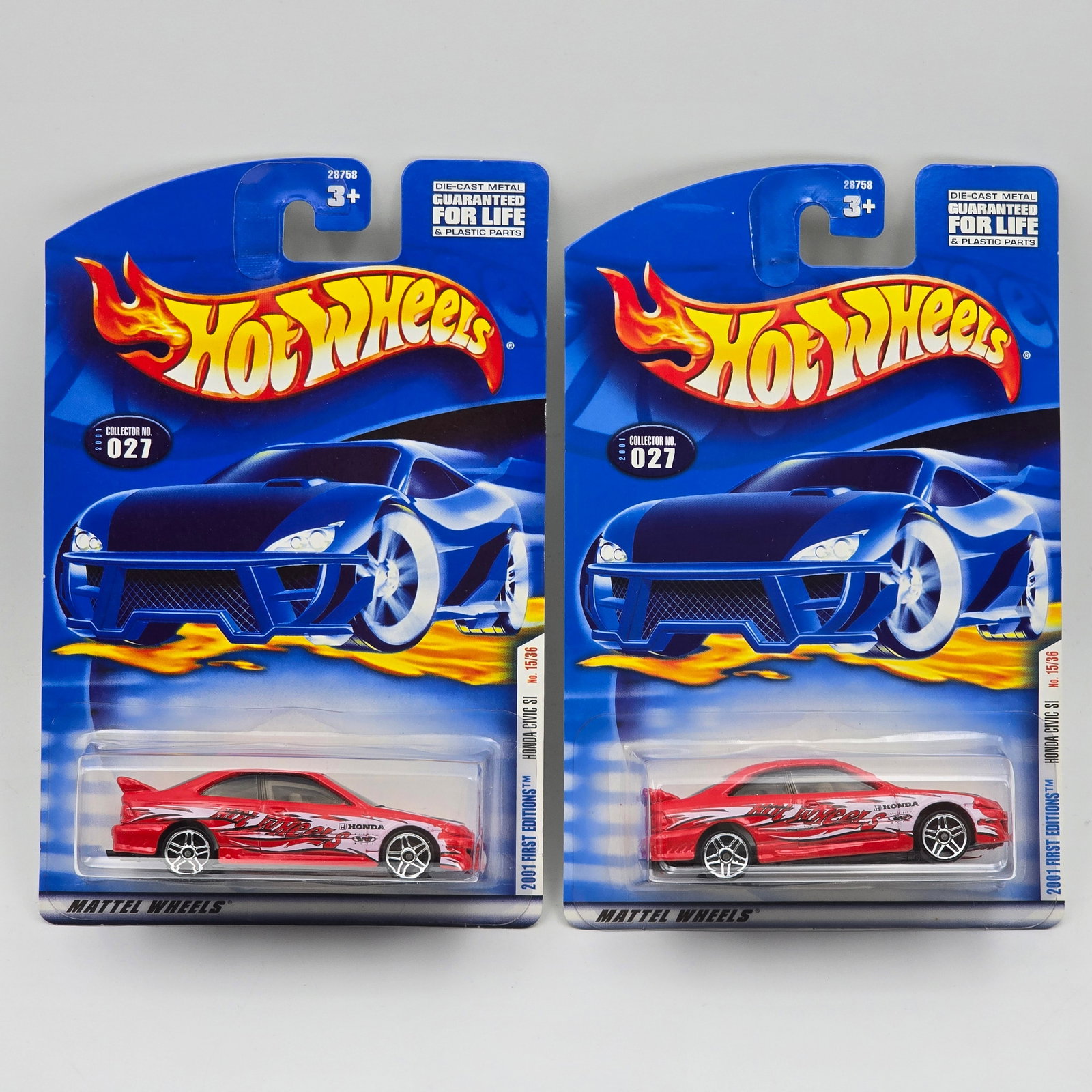 Hot Wheels Honda Civic Si Pair: Hot Wheels Honda Civic Si Pair These appear to be identical with PR5 wheels Cars appear to be in good condition with no issues of note Cards are in good shape, may have minor edge dings in spo