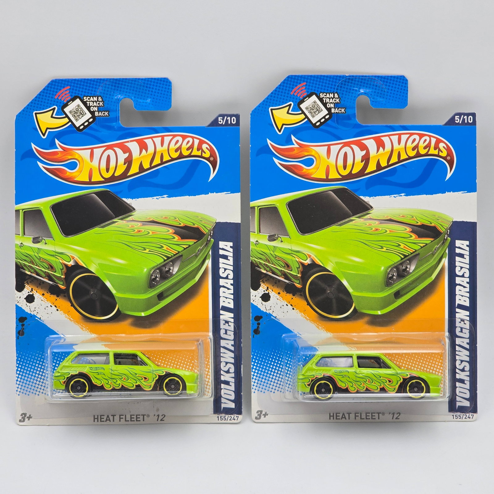 Hot Wheels VW Barasilia Pair (1 of 6)