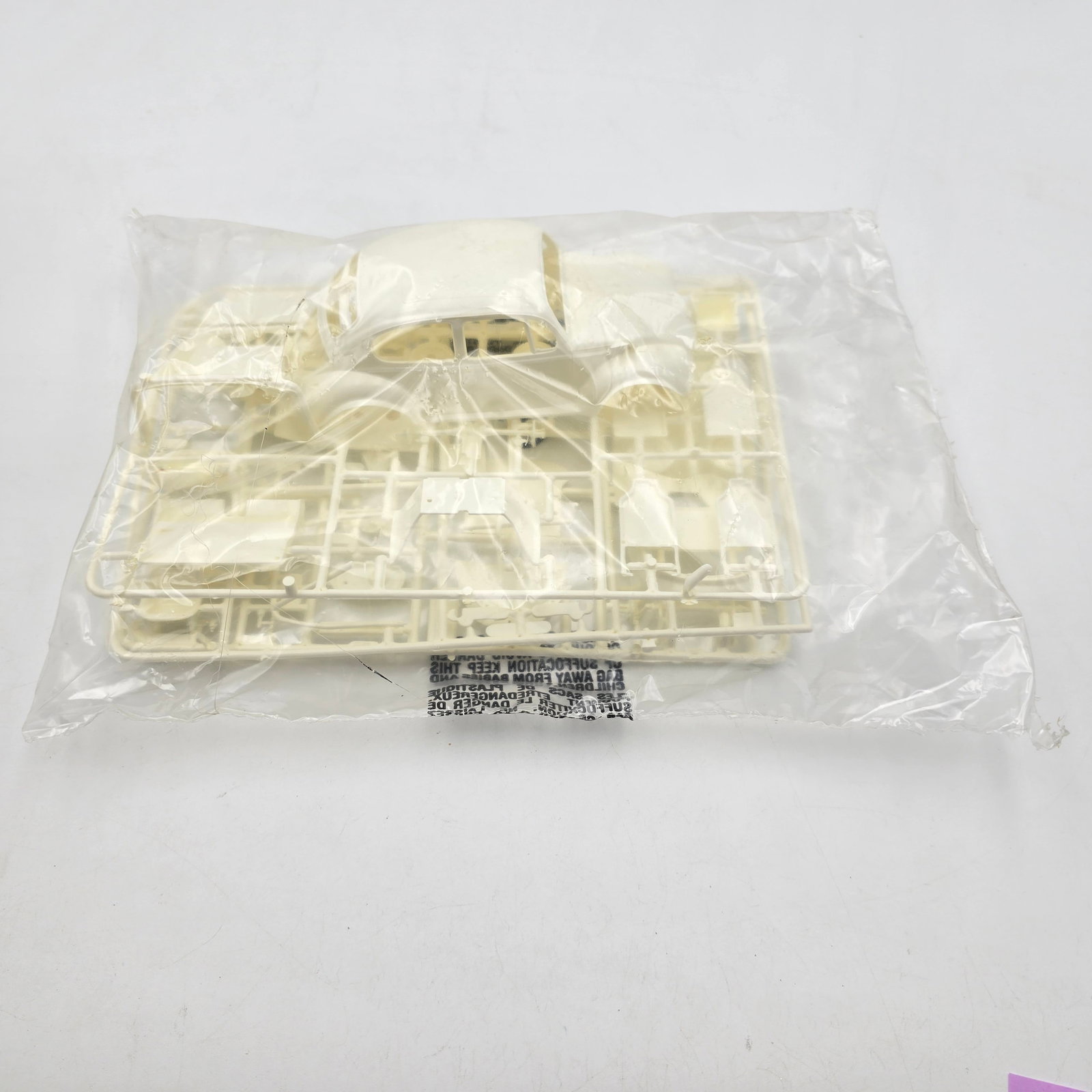 Revell VW Model Kit - 7