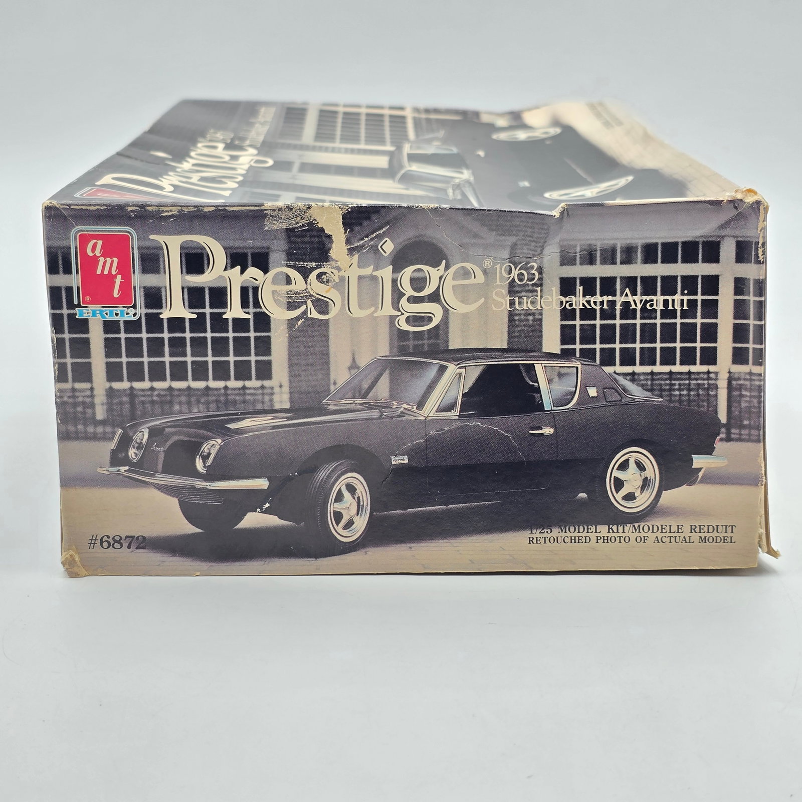 AMT Prestige Model Kit - 5