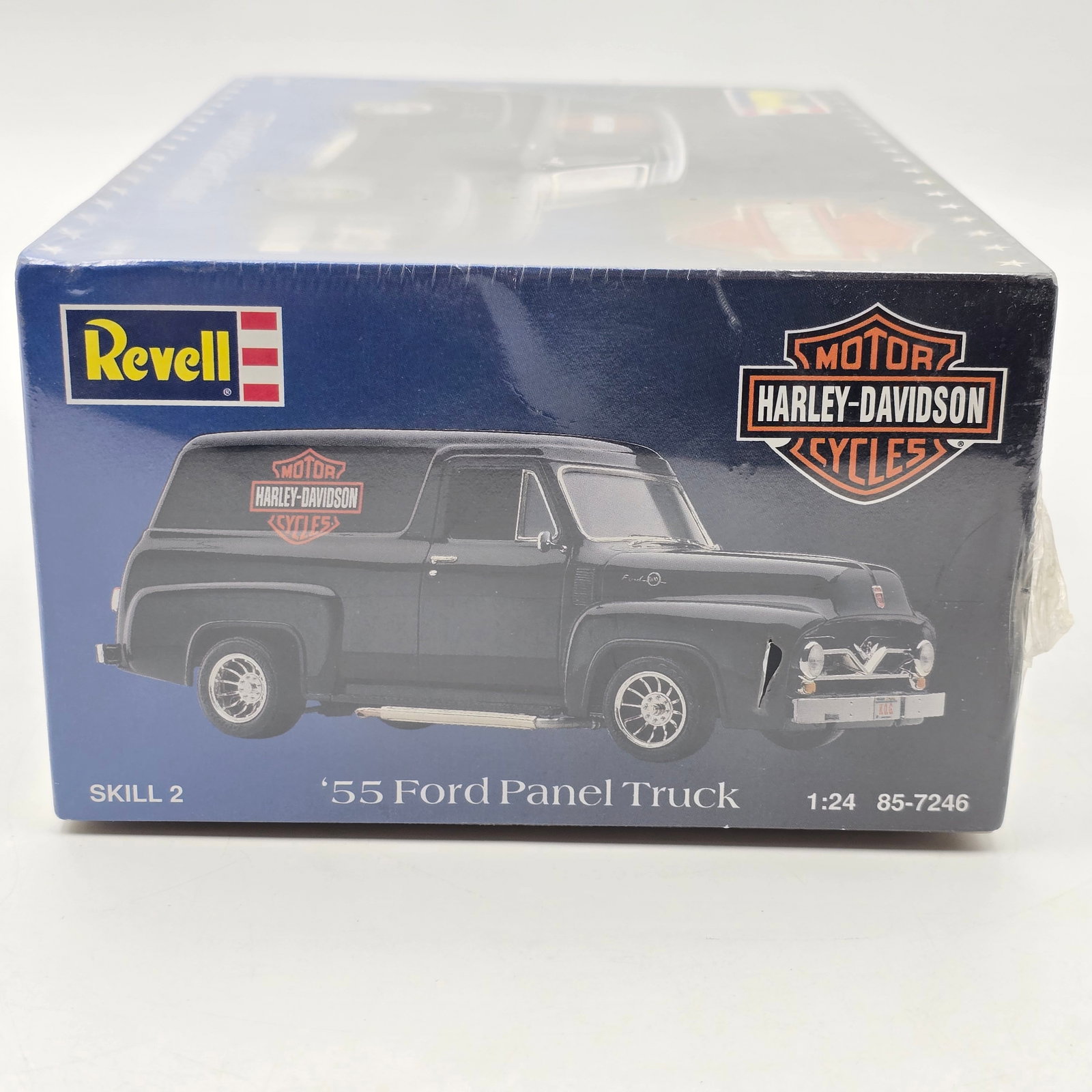 Revell Ford Model Kit - 5