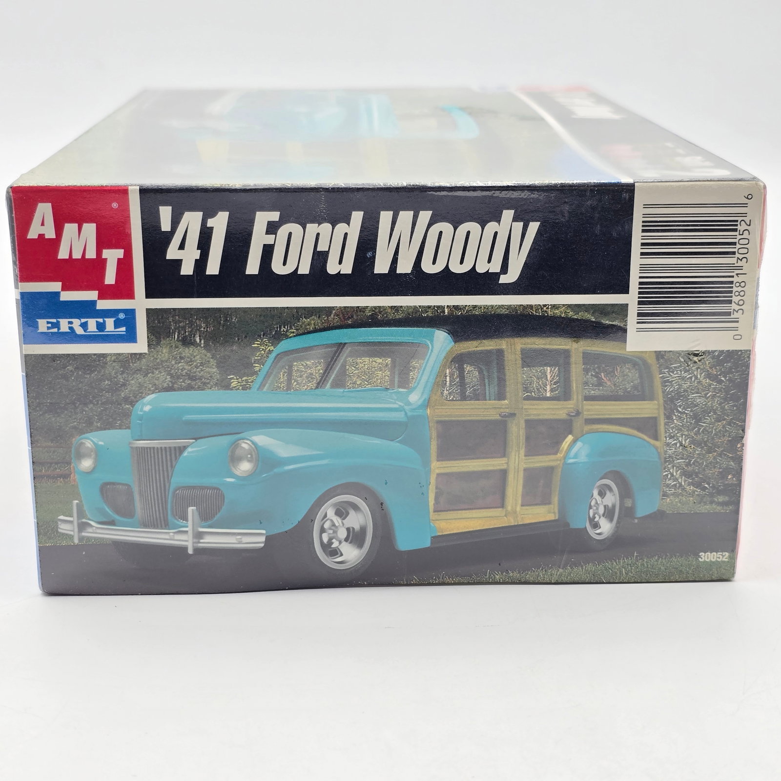 AMT Ford Model Kit - 6