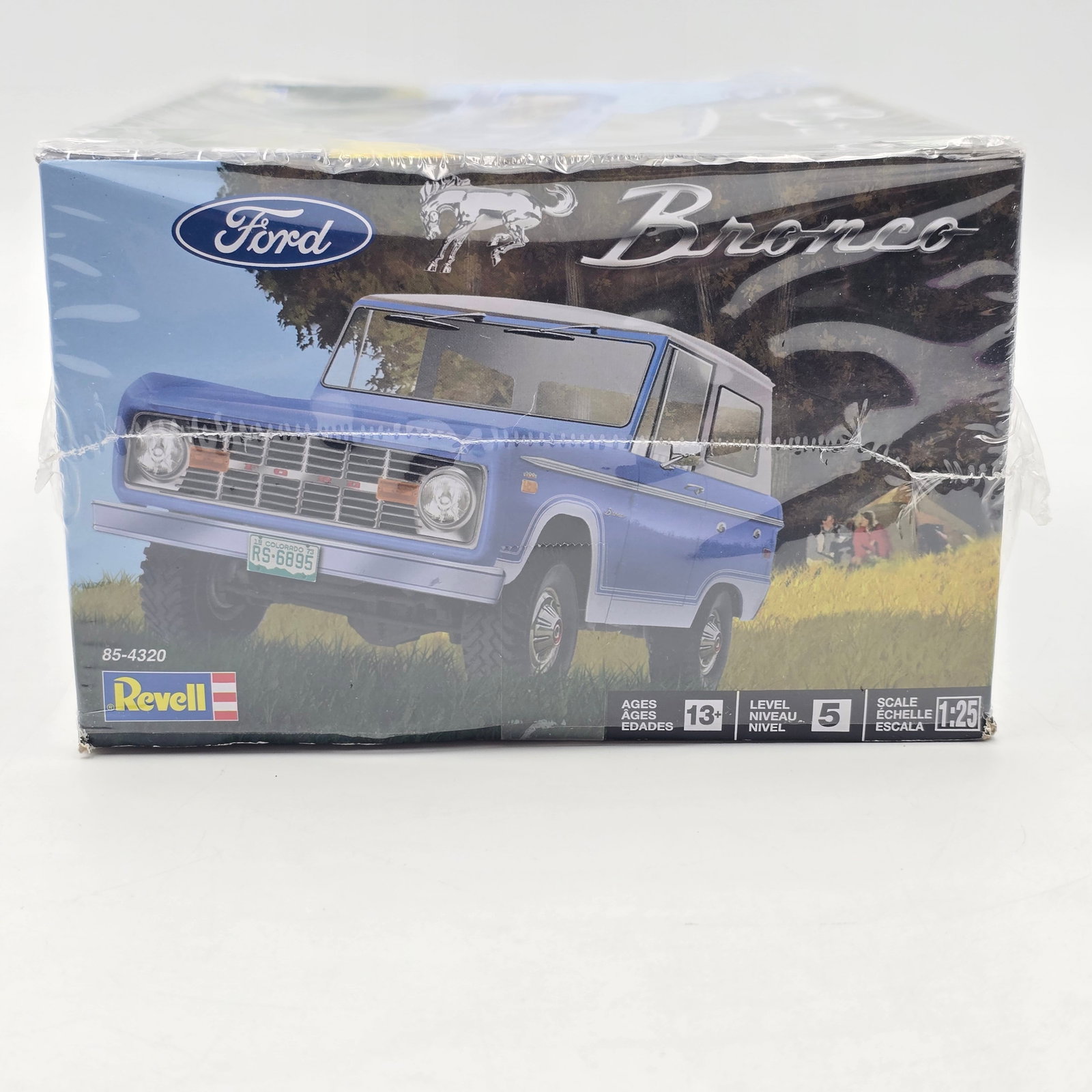 Revell Ford Model Kit - 6