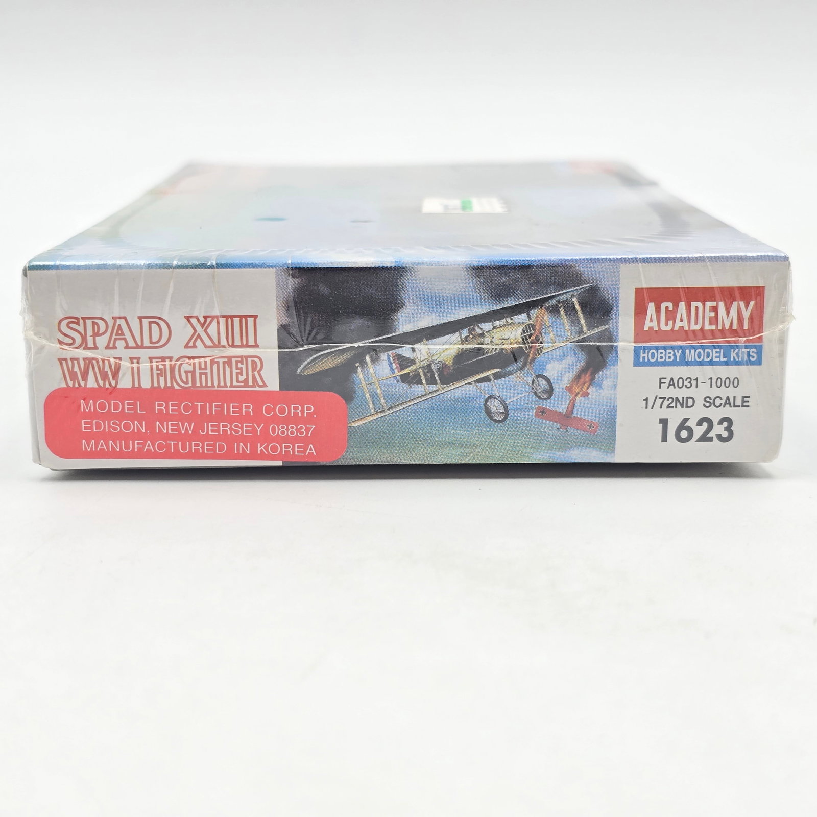 Pair Academy Plane Model Kit - 12
