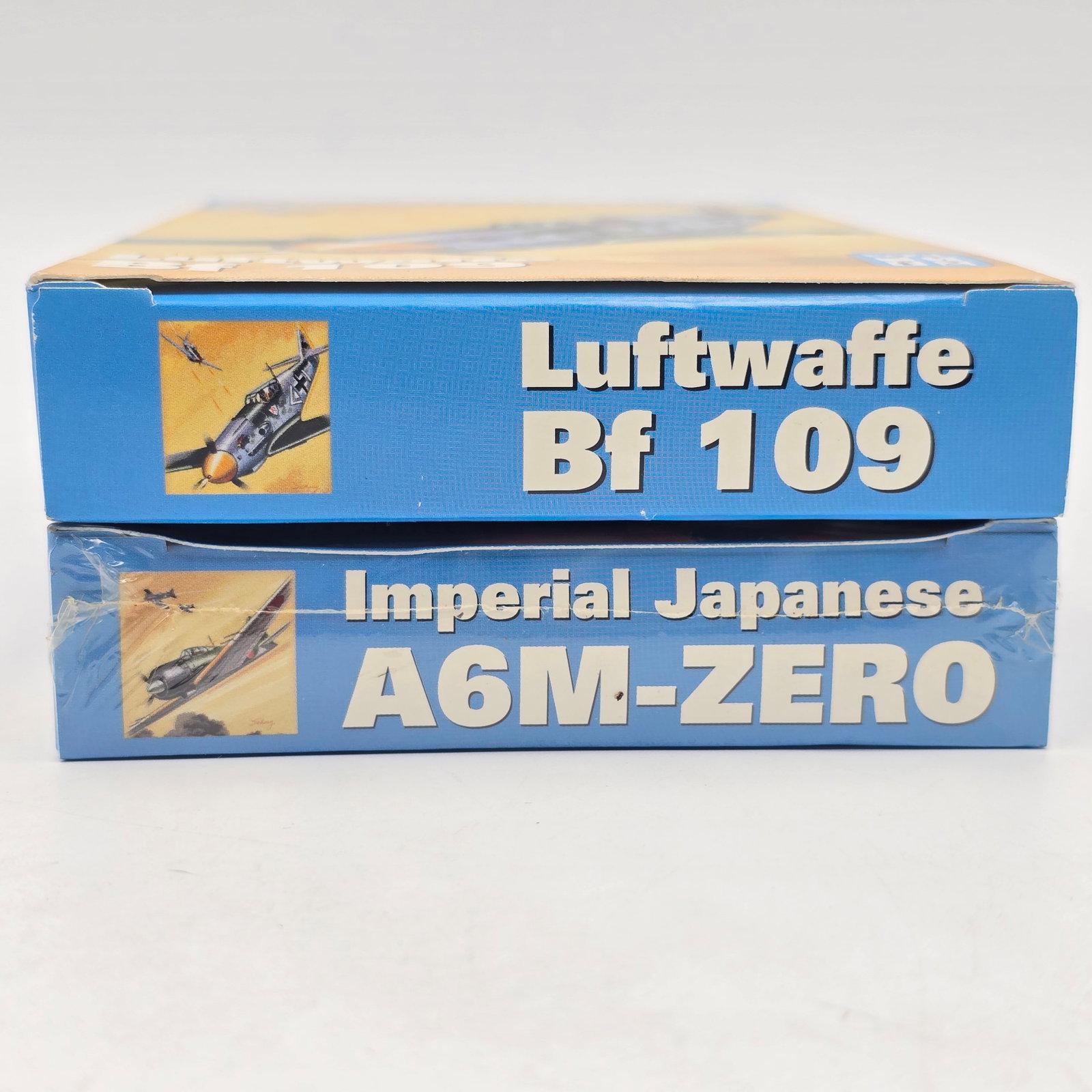 Pair Testors Plane Model Kits - 5