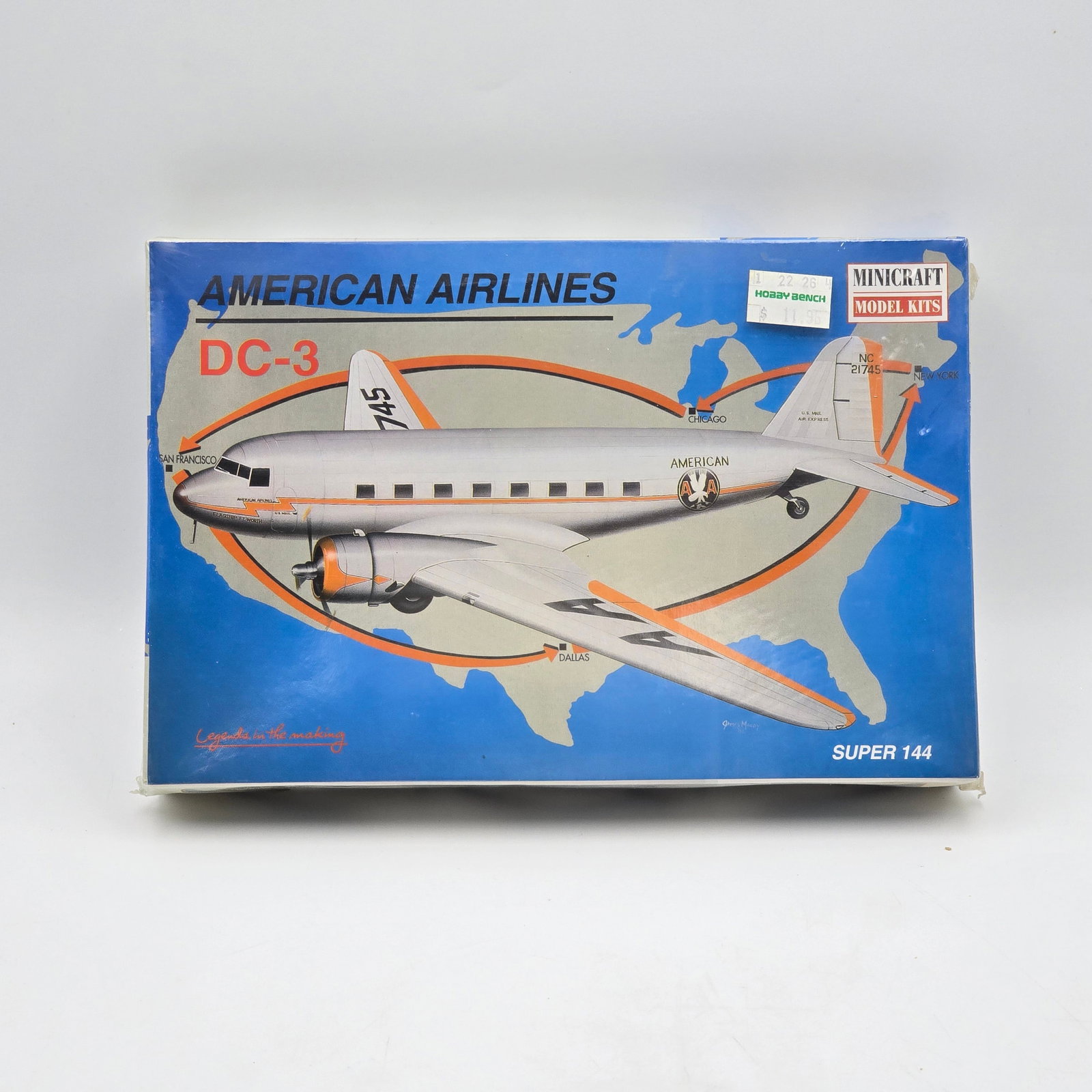 Minicraft Model Kit: Minicraft model kit, with box and looks to be complete and unassembled. 1- American Airlines DC-3 (2002) Appears to be factory sealed/unopened and in good condition. See photos for more.