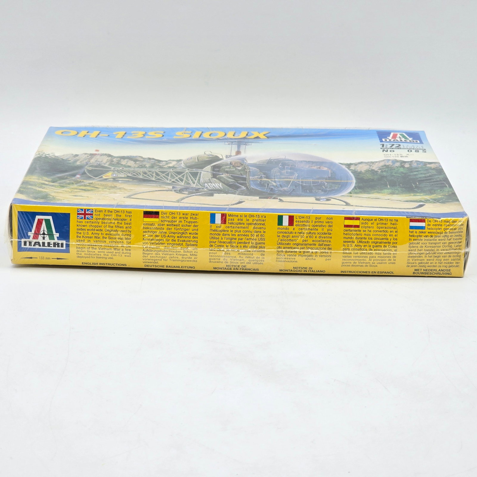 Italeri Helicopter Model Kit - 5