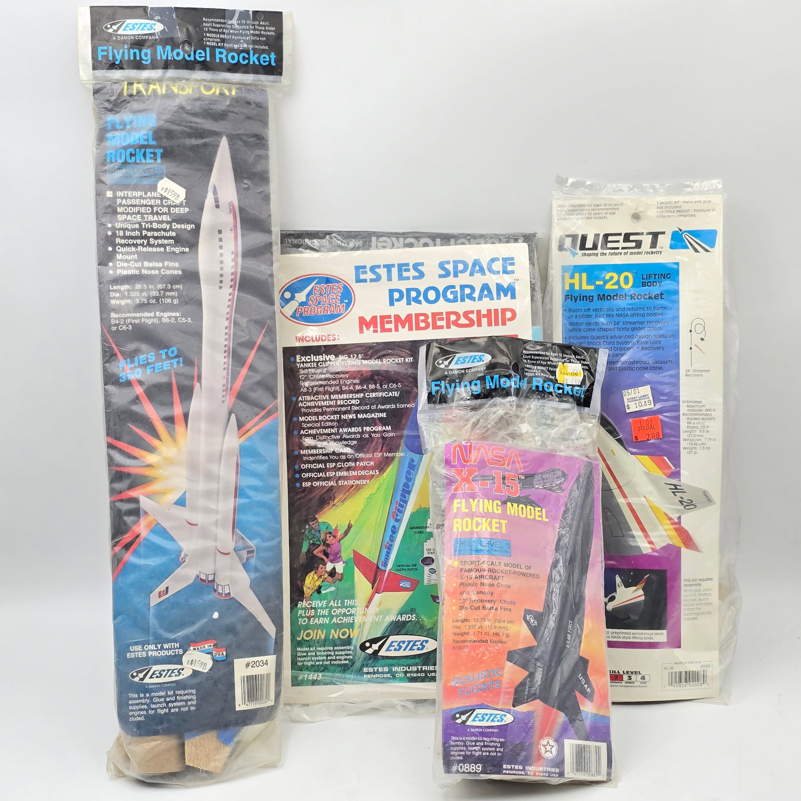 Estes Model Rocket Kit Lot of 4 (1 of 17)