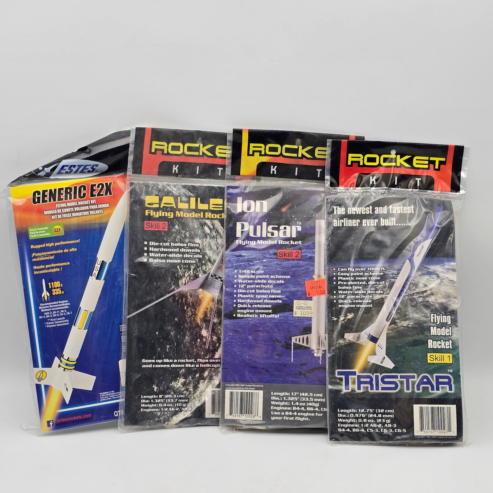 Custom Rocket Co Model Kit Lot of 4 (1 of 9)