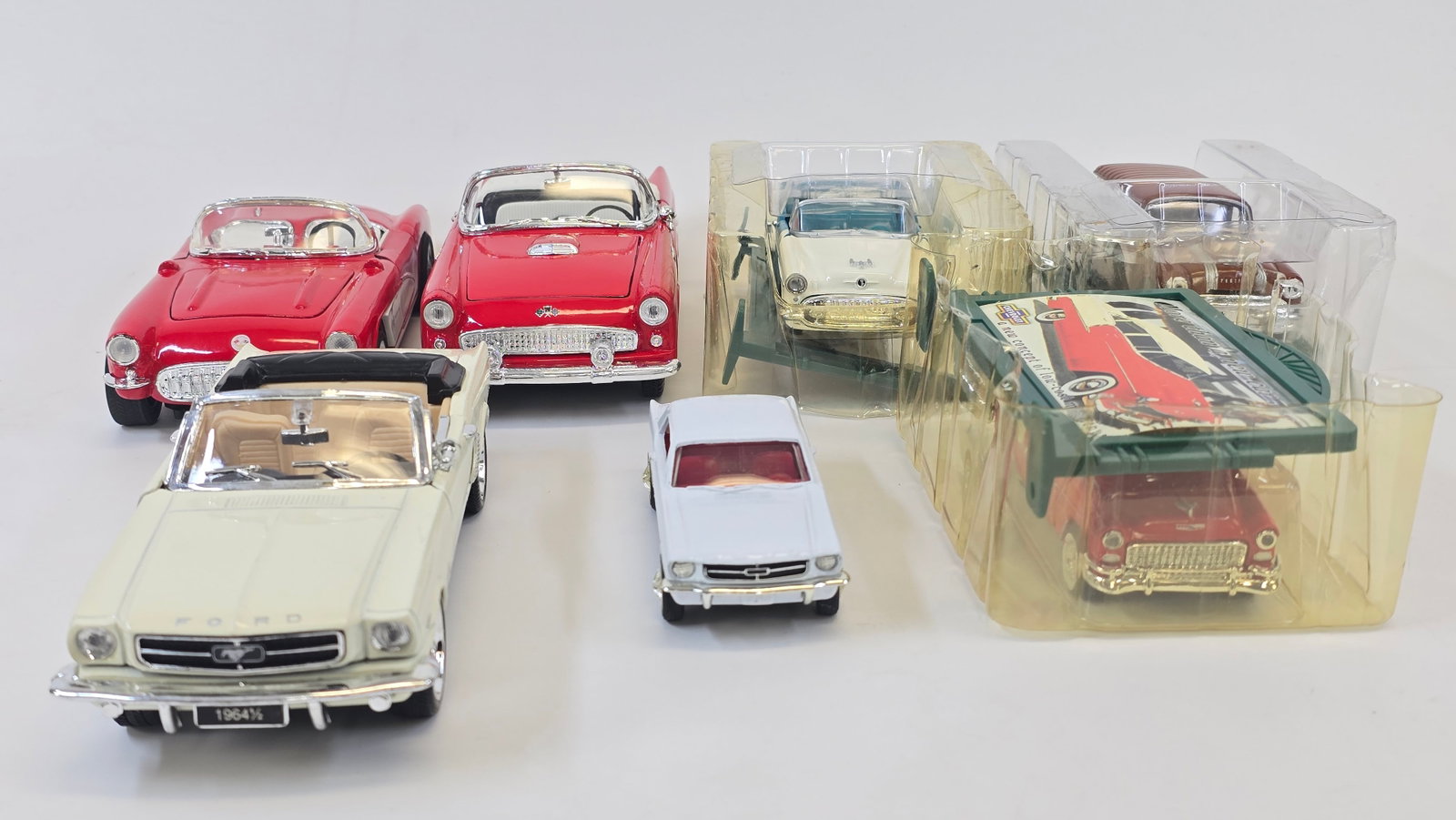 Lot of 7 Assorted Loose Diecast Models (1 of 18)