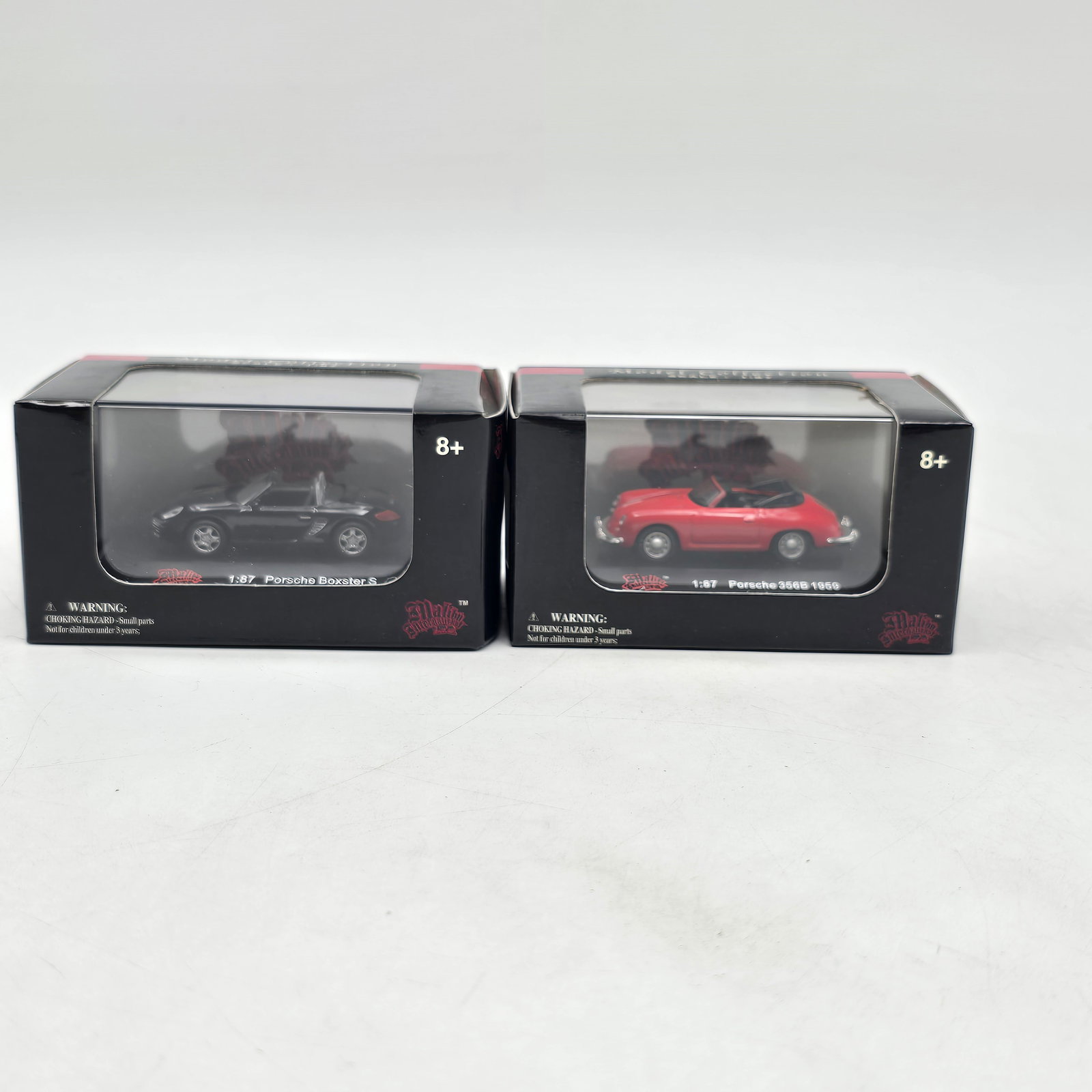 Pair of 1:87 Malibu Porsche Models (1 of 10)