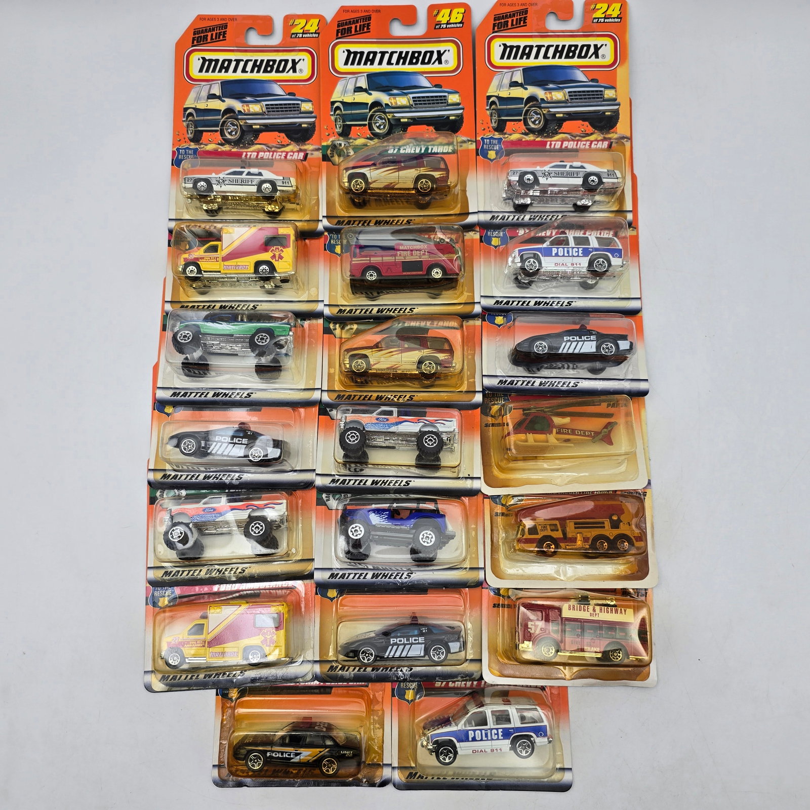 Matchbox Diecast Lot of 20 Cars & Trucks (1 of 12)
