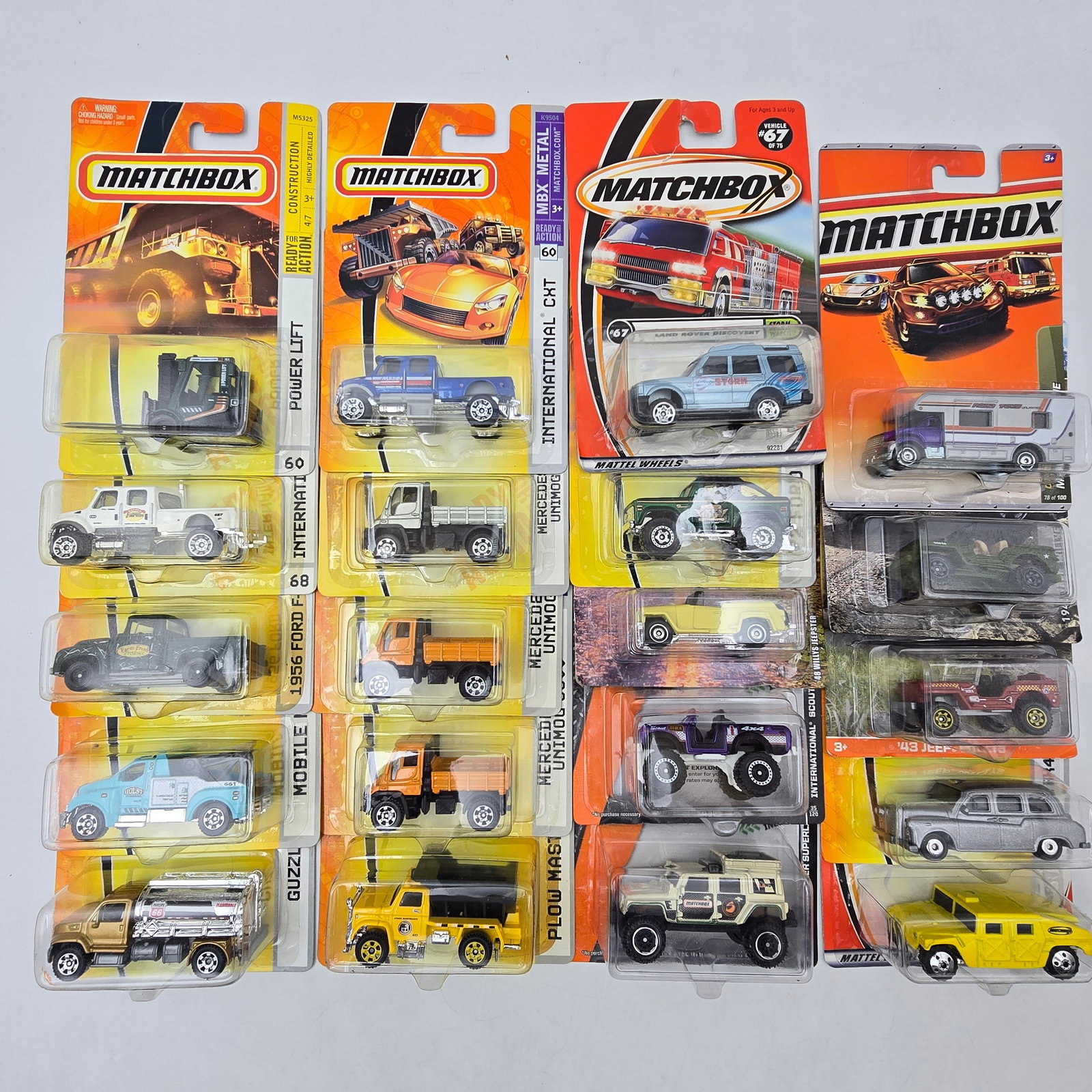 Matchbox Diecast Lot of 20 Trucks & SUVs (1 of 11)