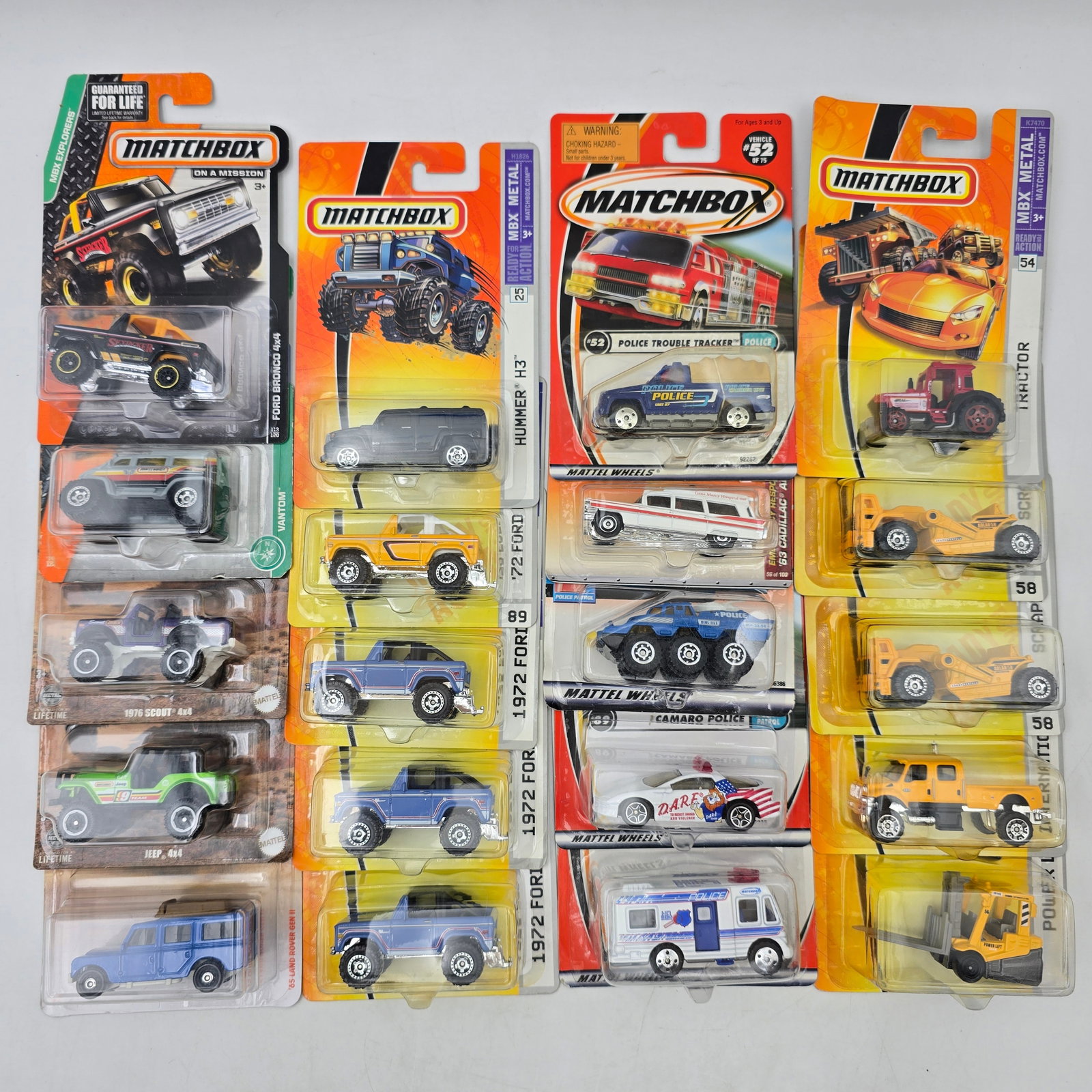 Matchbox Diecast Lot of 20 Trucks & SUVs (1 of 12)