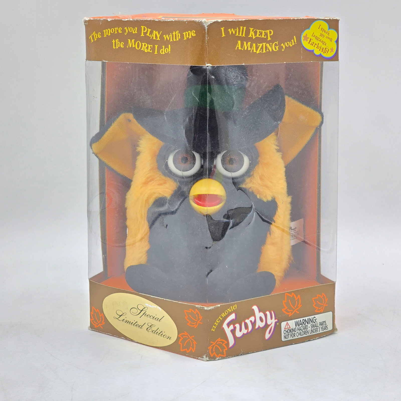 Furby Halloween Special Edition in Box (1 of 7)