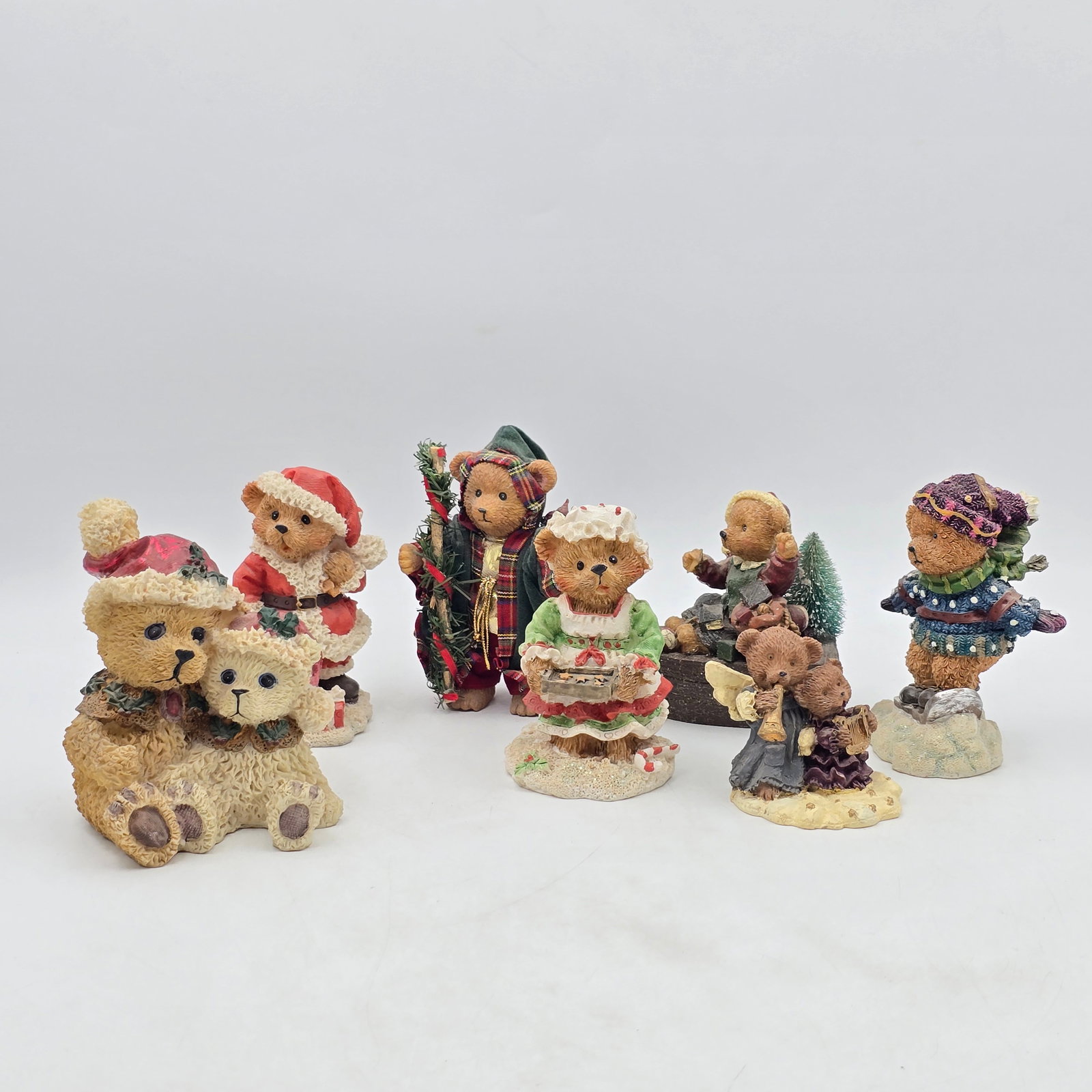 Teddy Bear Christmas Figurine Lot 7pc (1 of 8)