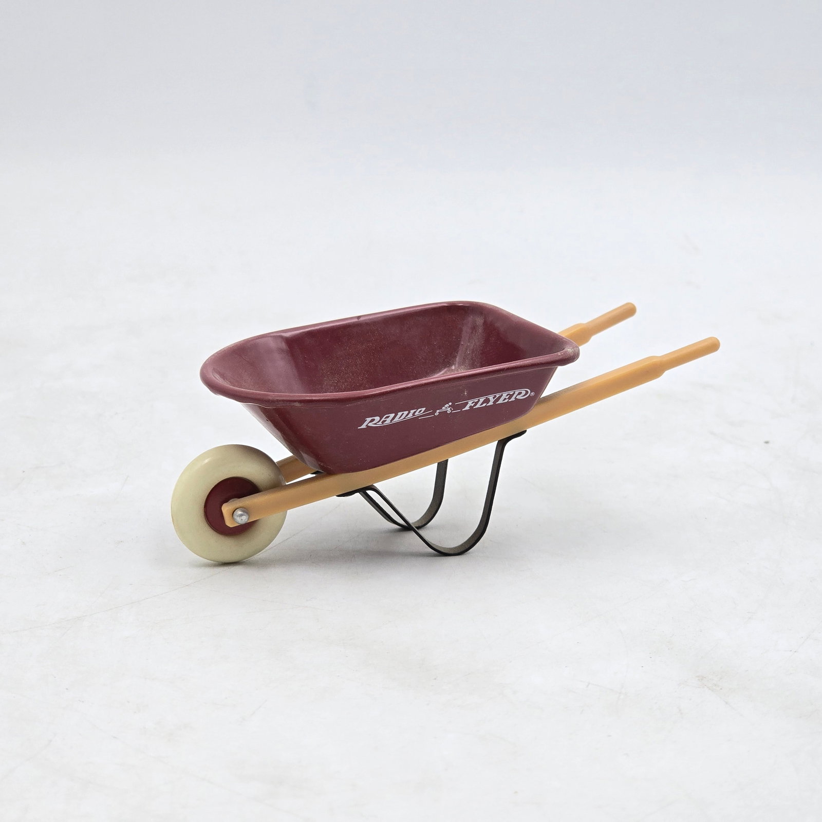 Mini Wheelbarrow Lot 2pc - 2