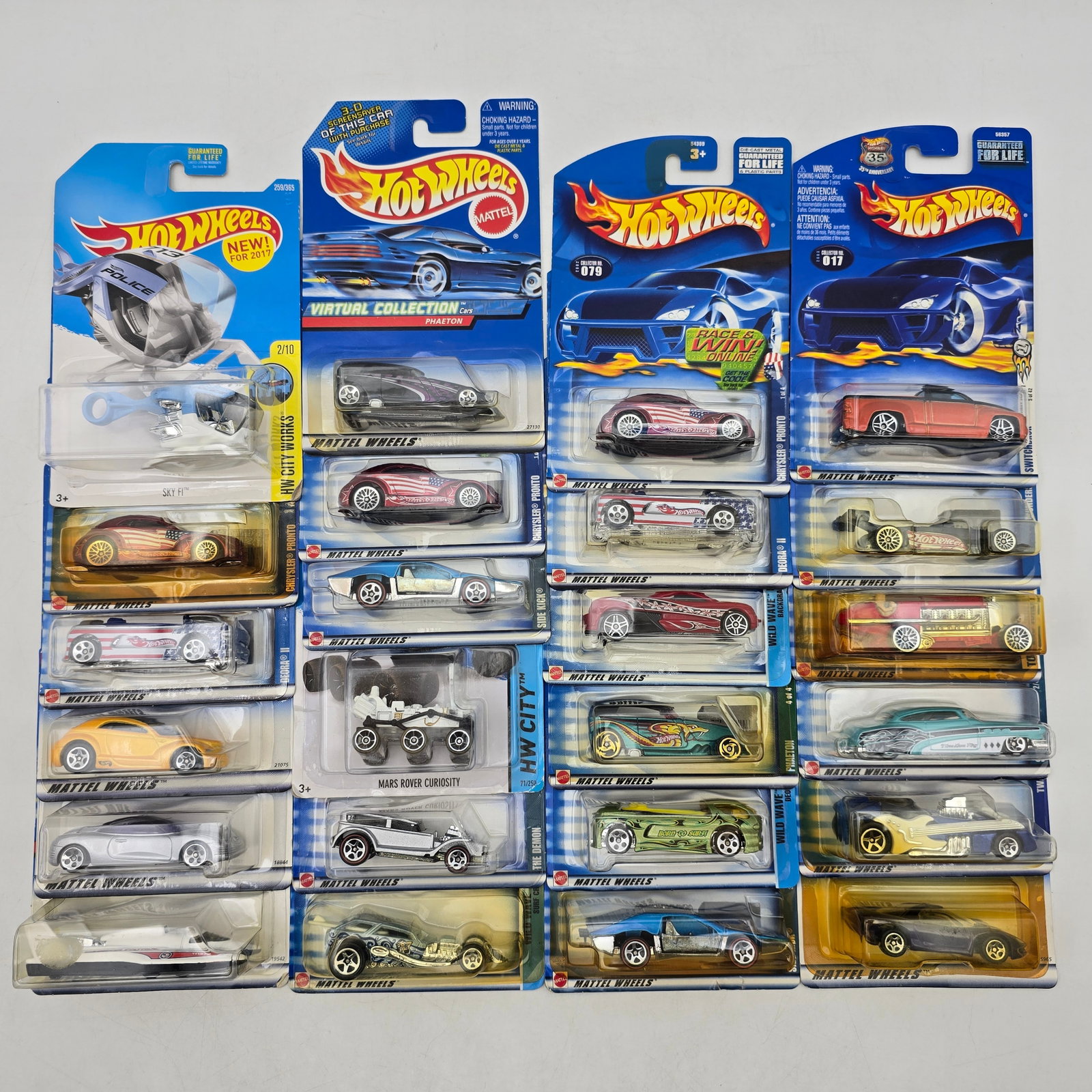Lot of 24 Hot Wheels Diecast Models Mixed (1 of 11)