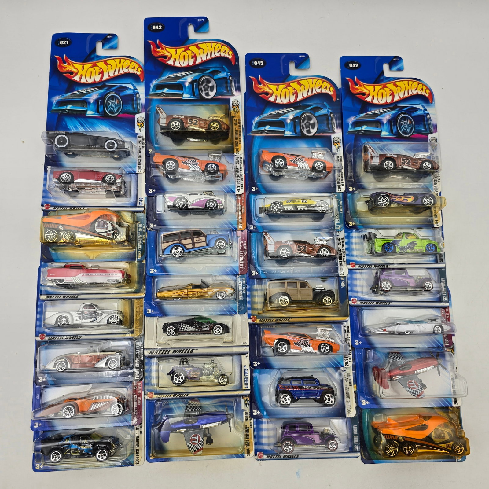 Lot Of 30 Hot Wheels Diecast Vehicles Mix (1 of 13)
