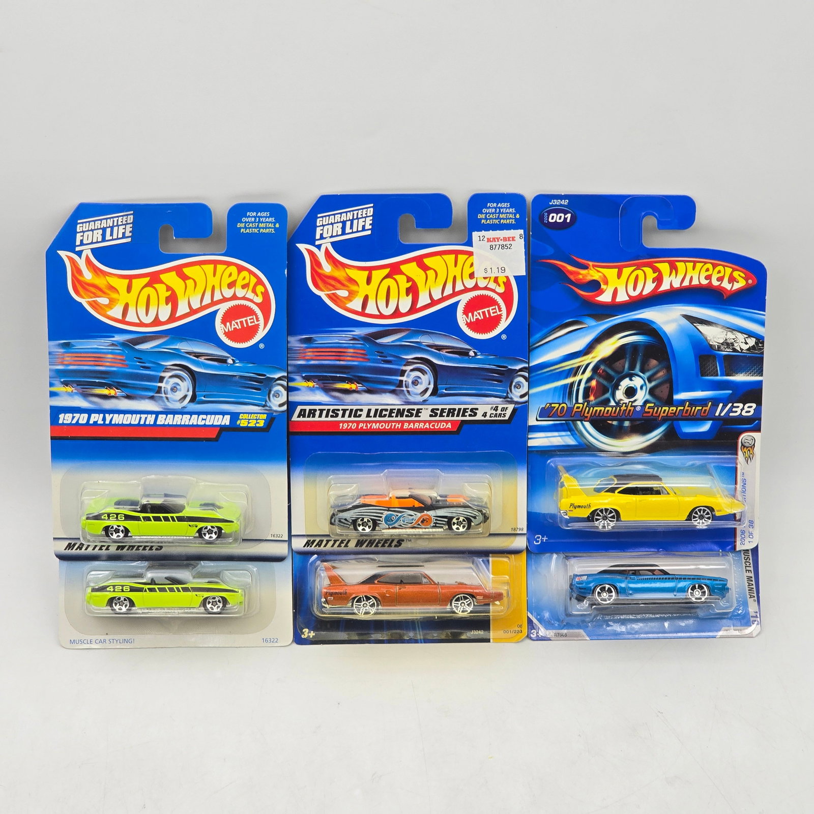 Lot Of 6 Hot Wheels Plymouth Muscle Cars: Lot of 6 Hot Wheels diecast Plymouth castings. Includes Barracuda and Superbird models, with a mix of classic muscle-era designs and varied deco styles. All items are unopened in original blister pack