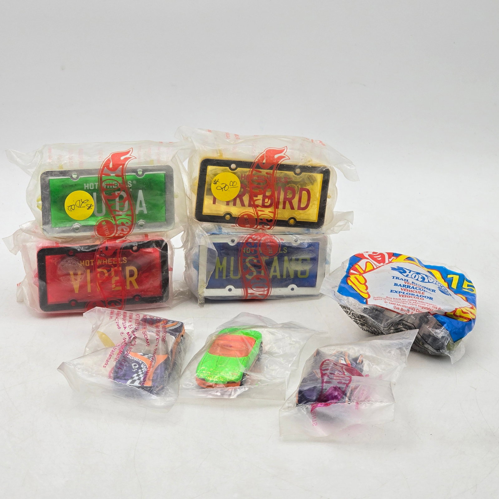 Lot of 8 Hot Wheels Promotional Items Mixed (1 of 8)