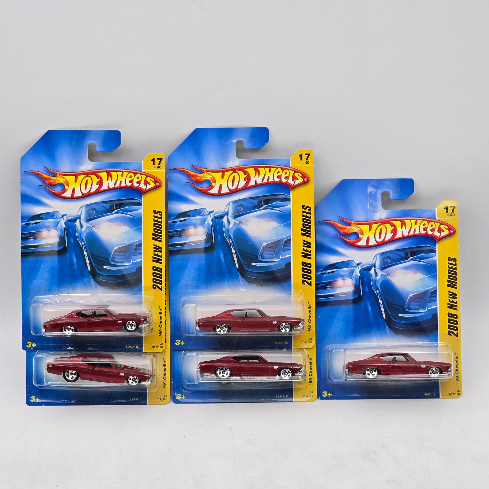 Lot of 5 Hot Wheels Chevelles: Lot of 5 Hot Wheels 69 Chevelles