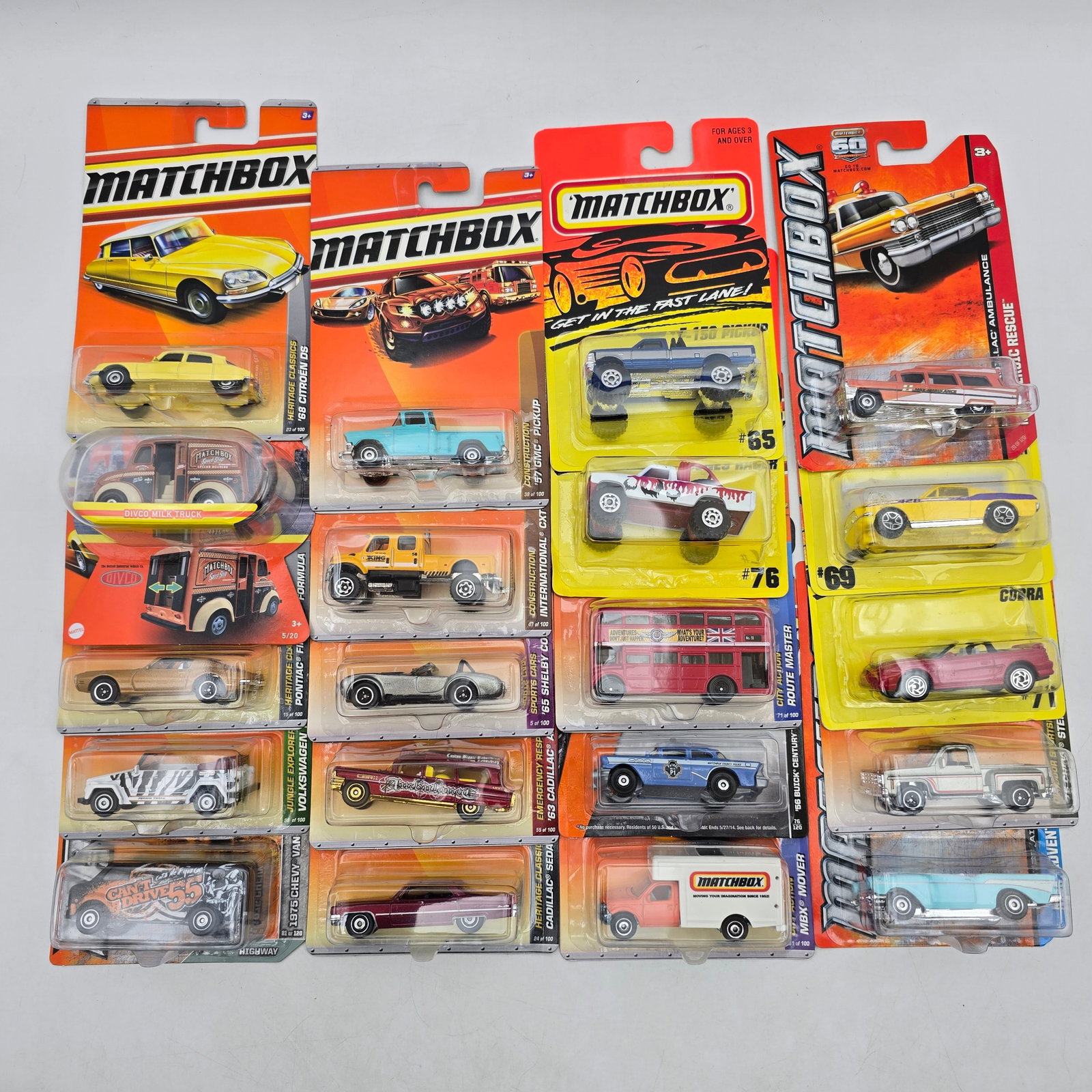 Lot of 20 Matchbox Diecast Models Mixed (1 of 11)