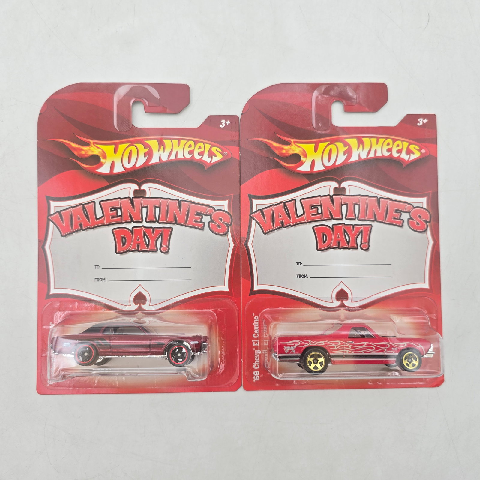 Pair of Hot Wheels Valentineâ€™s Day Models (1 of 6)